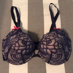 Never been worn betsey johnson bra